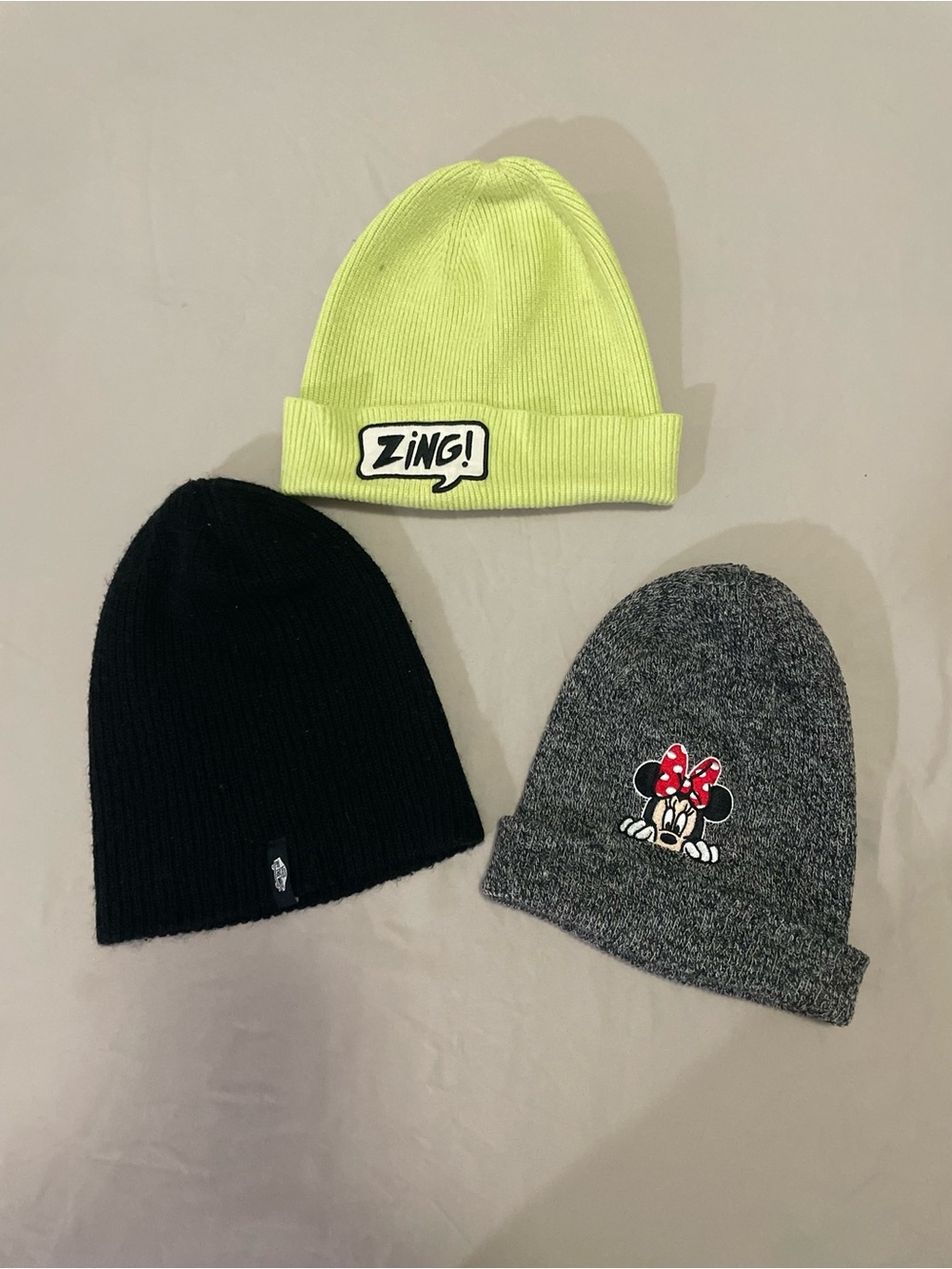Ing Neon Yellow & Black & Gray Trio Beanie Set
